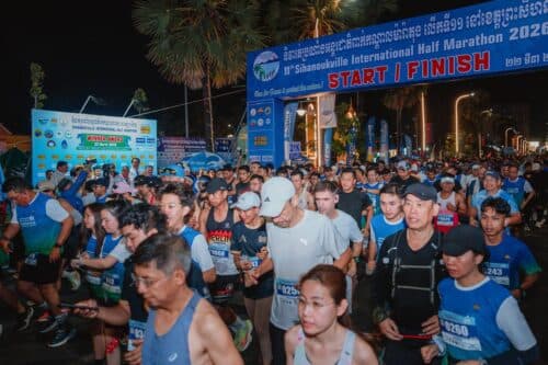 ទិវារត់ពាក់កណ្ដាលម៉ារ៉ាតុងព្រះសីហនុ លើកទី១១ បំបែកកំណត់ត្រាអ្នកចូលរួមជាង ១ម៉ឺននាក់